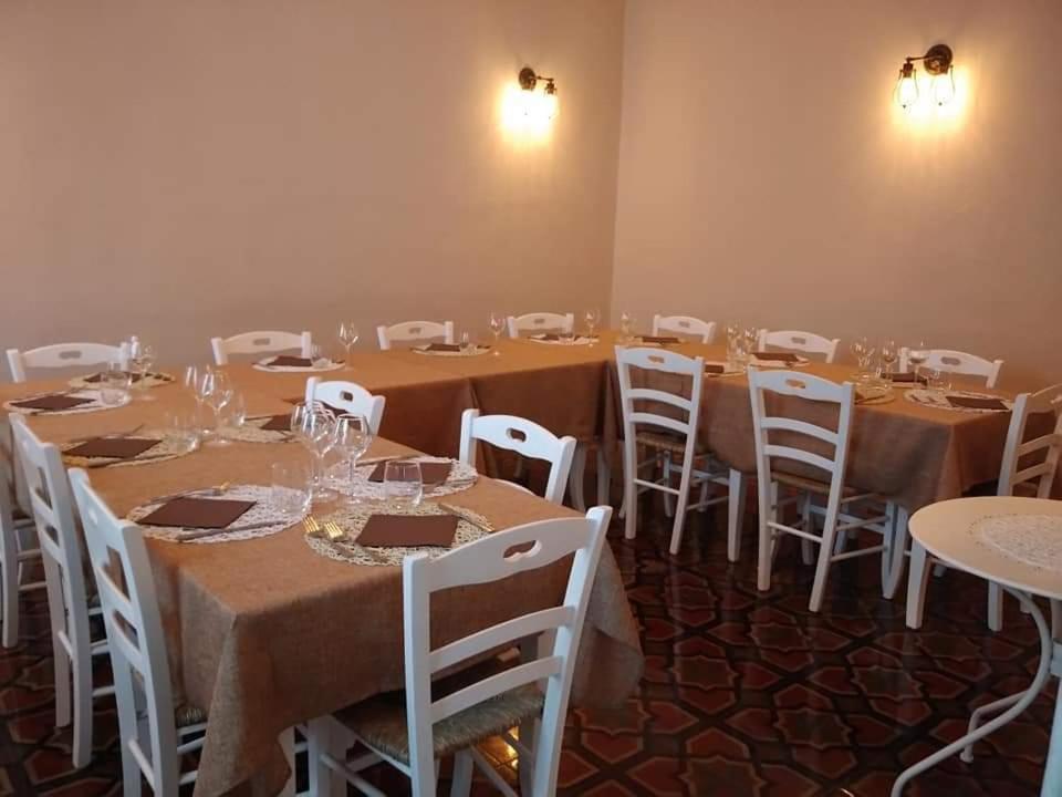 700Enolocanda Santa Giuletta Ngoại thất bức ảnh