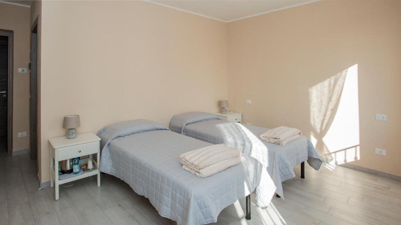 700Enolocanda Santa Giuletta Ngoại thất bức ảnh